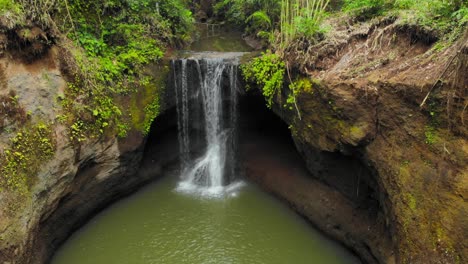 Suwat-Waterfall-nestled-in-rainforest-in-Bali,-Indonesia