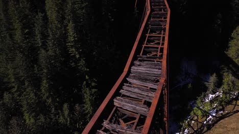 Ladner-Creek-Trestle-Eisenbahnbrücke-Aus-Der-Luft-Von-Einer-Umlaufenden-Drohne