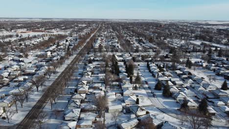 Hermosas-Vistas-Aéreas-Invernales-De-La-Ciudad-De-Winnipeg,-Manitoba,-Canadá