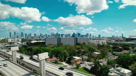 Construction-of-a-bridge-in-the-city-of-Miami,-Florida,-USA_drone-view