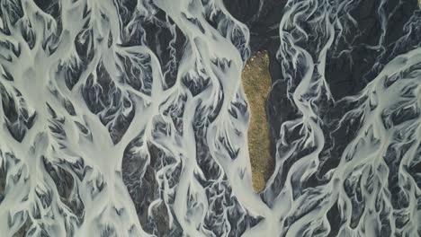 River-streams-from-Icelandic-glaciers-in-aerial-top-down-view