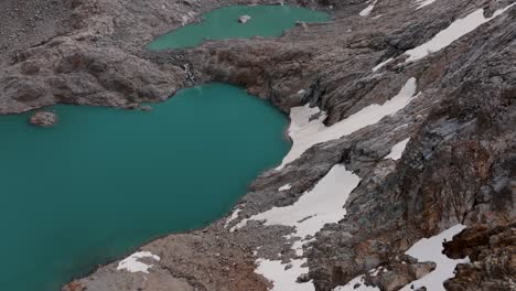 A-View-Of-Rocky-Mountains-At-Laguna-de-Los-Tres-Hike-In-El-Chalten,-Patagonia,-Argentina,-South-America