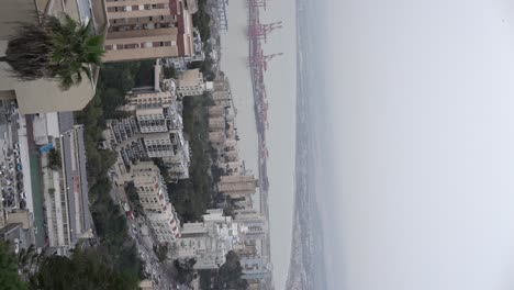 Vertikales-Video,-Blick-Von-Haifa-Auf-Das-Meer,-Hafen-Von-Haifa,-Israel