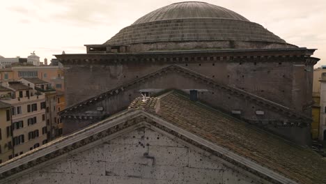 Pantheon---Forward-Drone-Shot-towards-Famous-Dome-of-Oldest-Building-in-the-World-still-in-use-Today