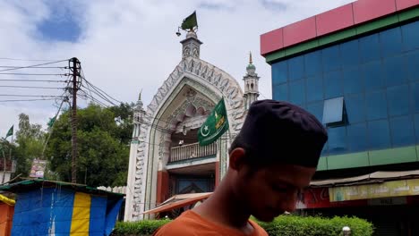 Shrine-of-Ghazi-Miyan-in-Bahraich-Sharif-in-Lucknow