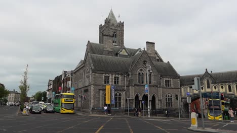 Statische-Vorderansicht-Der-Fassade-Des-Dublinia-Viking-Museums-In-Dublin,-Irland