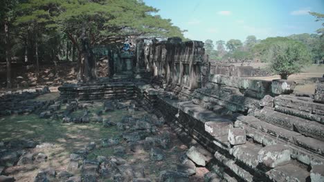 Old-Walls-And-Stone-Blocks-Scattered-At-Baphuon,-Angkor-Thom,-Siem-Reap,-Cambodia