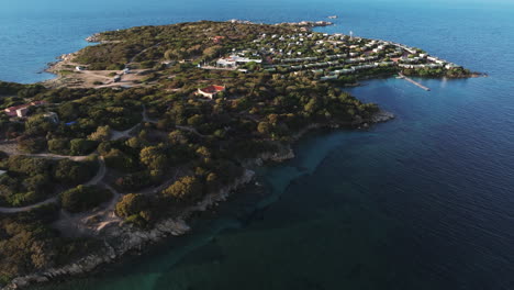 Isuledda-Oder-Isola-Dei-Gabbiani:-Flug-über-Diese-Berühmte-Insel-Sardiniens