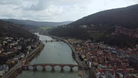 Vista-Aérea-Panorámica-De-La-Ciudad-De-Heidelberg,-Alemania