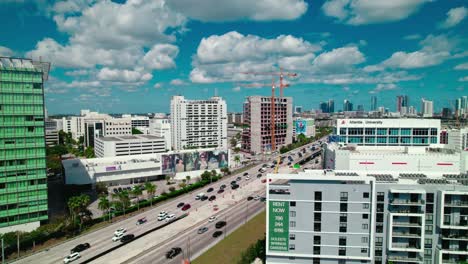 Antena-Estática-Del-Centro-De-Miami,-Florida,-EE.UU.