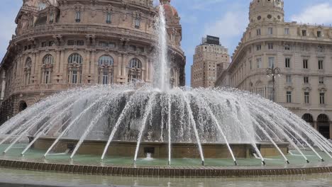 Close-shot-of-Fontaine-on-Piazza-Raffaele-De-Ferrari-square-in-Genoa-city-in-Italy