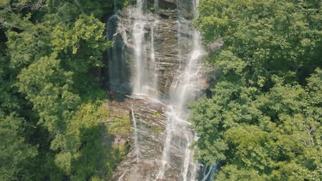 Close-up-drone-footage-of-Amicalola-Falls-in-Georgia