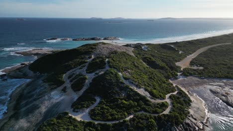 Promontorio-Rocoso-En-La-Playa-De-Wylie-Bay-Rock,-área-De-Esperance-En-Australia-Occidental