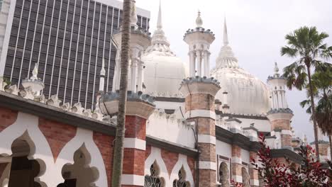 Alte-Moschee-Im-Stadtzentrum-Von-Kuala-Lumpur,-Malaysia