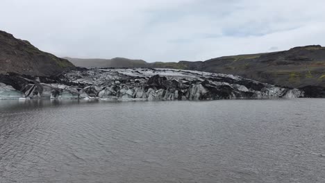 Vista-Aérea-Del-Glaciar-Solheimajokull,-Islandia