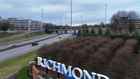 Richmond,-Virginia-welcome-sign