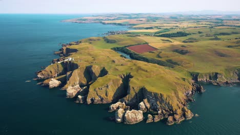 St-Abbs-Head-Aerial-View:-Cliffs-and-Seascape-on-Scotland-Coast,-United-Kingdom