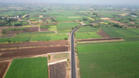 Vista-De-Drones-De-La-Autopista-Satara-A-Aundh