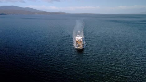 Offshore-Supply-Vessel-Navigating-On-Tasman-Sea-In-Bruny-Island,-Tasmania,-Australia