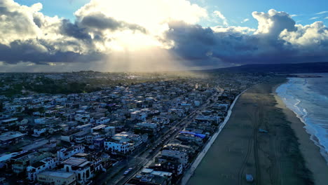 Manhattan-Beach,-California-USA