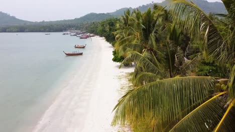 Koh-Mook,-Eine-Thailändische-Insel-In-Der-Andamanensee