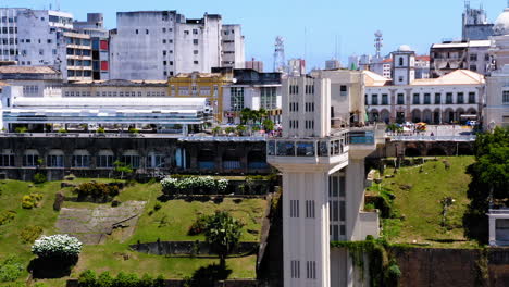 Aerial-view-of-Elevador-Lacerda-and-the-city-at-background,-Salvador,-Bahia,-Brazil