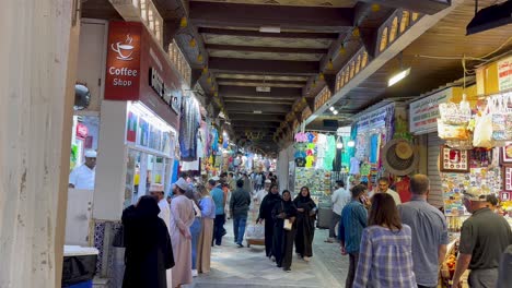 Muttrah-Souk-Markt-Basar-In-Der-Altstadt-Von-Maskat,-Oman