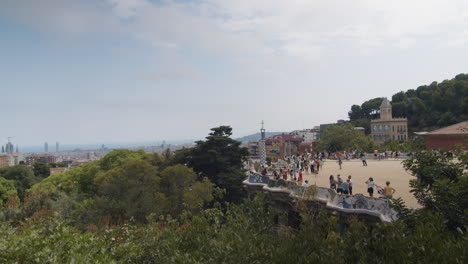 Días-De-Verano-En-Barcelona,-España