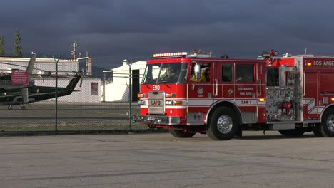 Fire-Truck-Responding-to-emergency