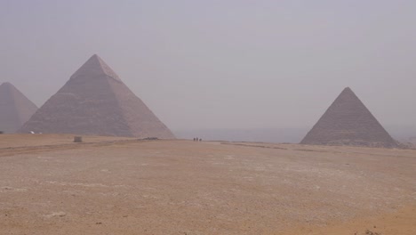 Insane-view-of-the-pyramids