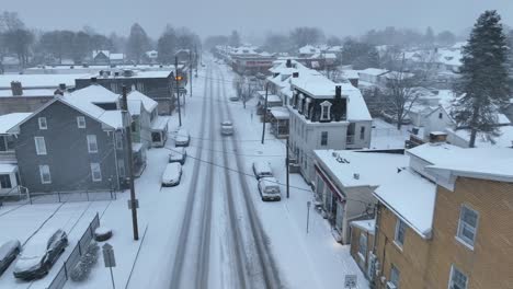 Ciudad-Americana-Durante-La-Tormenta-De-Nieve