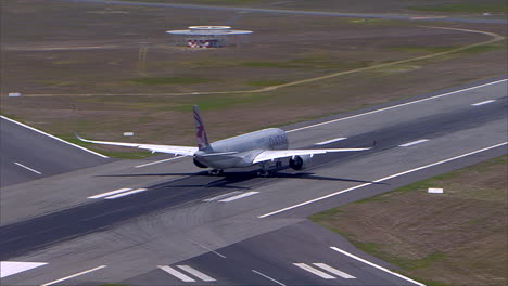 Qatar-Airlines-Despegando-Desde-Ciudad-Del-Cabo-Internacional