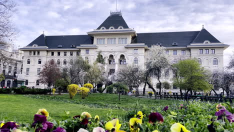 Bucharest-city-hall,-Bucharest-Romania