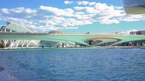 Hermosa-Ciudad-De-Las-Artes-Y-Las-Ciencias-De-Valencia