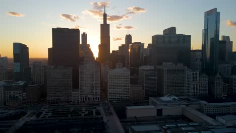 Una-Impresionante-Vista-Aérea-De-Chicago-Henge-Al-Atardecer