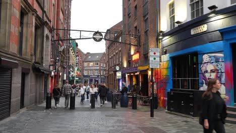 People-on-Temple-Court-Street,-Downtown-Liverpool,-England-UK