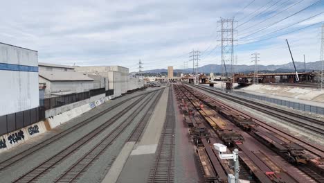 Bahngleise-In-Der-Nähe-Des-La-River-In-Der-Innenstadt-Von-Los-Angeles