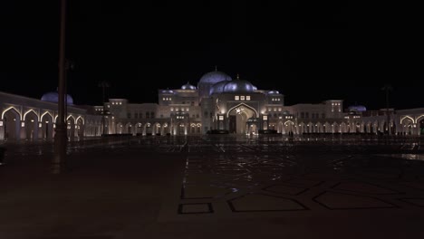 Palacio-Presidencial-De-Abu-Dhabi---Gran-Angular-Nocturno