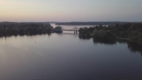 Flight-towards-"Glienicker-Brücke"-about-the-Tiefersee-and-the-Jungfernsee