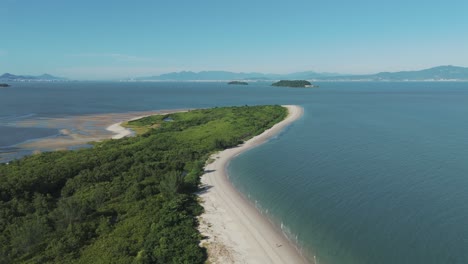 Drohne-Rückt-Vor-Und-Entdeckt-Den-Pontal-Strand