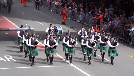 Brisbane-Pipe-Band-performing-bagpipes-and-drums-for-Brisbane-City-during-the-annual-tradition-of-Anzac-Day-parade