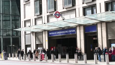 Estación-De-Metro-De-Waterloo,-Londres,-Reino-Unido
