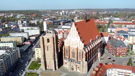 Retroceso-En-La-Basílica-De-San