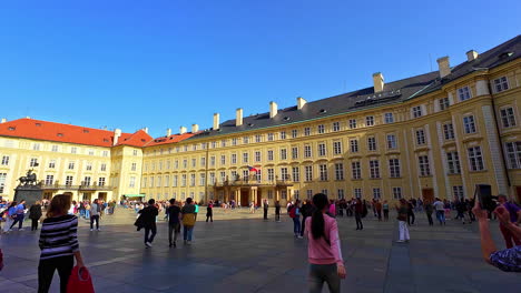 Lugar-Turístico-Del-Antiguo-Palacio-Real-De-Praga-En-La-República-Checa-Cerca-Del-Castillo