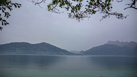 Timelapse-of-the-Attersee-lake-on-a-cloudy-day-in-Austria