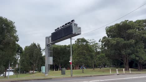 Cámara-De-Detección-De-Teléfonos-Móviles-Funcionando-En-Sydney,-Nueva-Gales-Del-Sur,-Australia