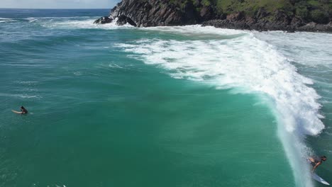 Extreme-Sports-With-Surfers-Over-Tidal-Waves-Near-Norries-Headland-In-Cabarita-Beach,-NSW-Australia