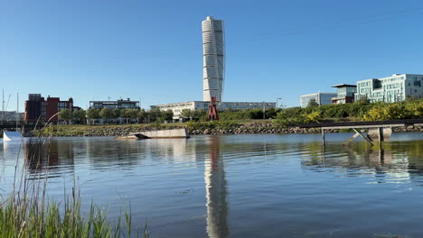 Turning-Torso-Residential-Skyscraper-And-Anghammare-From-Turbinkanalen-In-Malmo,-Sweden