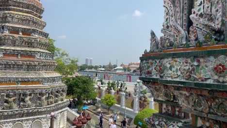 Details-of-the-pagodas-of-Wat-Arun-temple-in-Bangkok