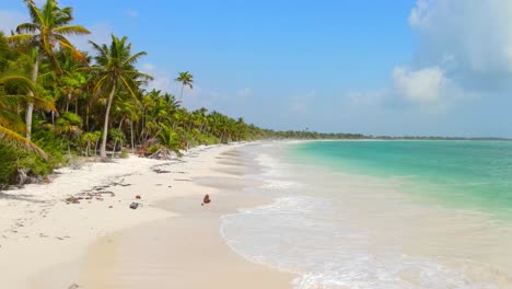 Coast-of-a-quiet-and-secluded-beach-with-crystal-clear-waters